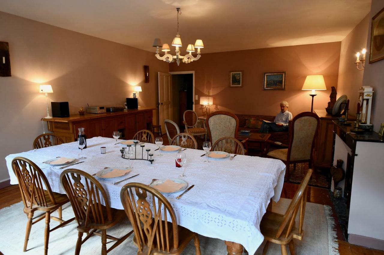 Bed and Breakfast La TULIPE SAUVAGE Bourdeaux Exterior foto